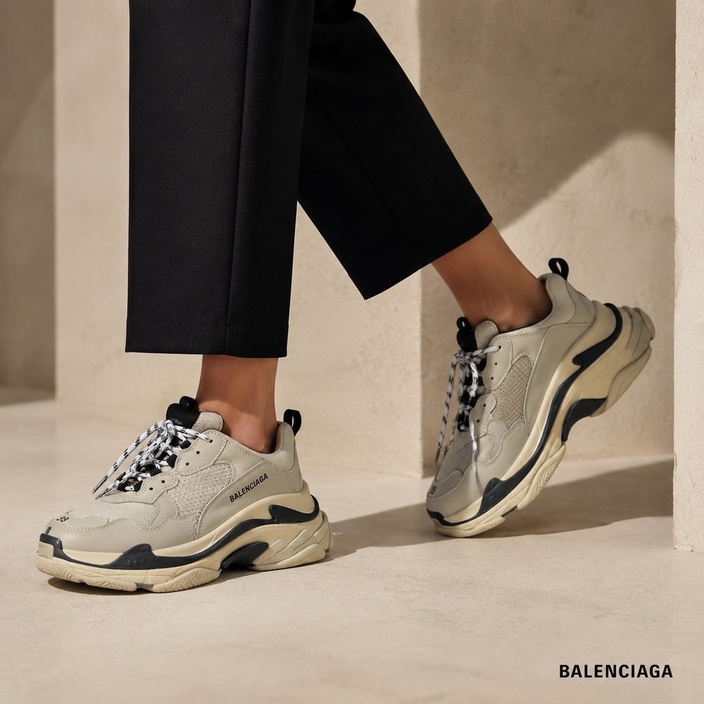 Balenciaga Triple S Sneakers Beige Black Chunky Platform Shoes Size 39